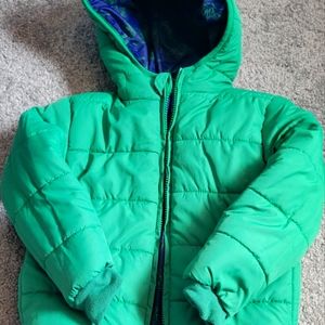 Boys reversible puffer jacket size 6